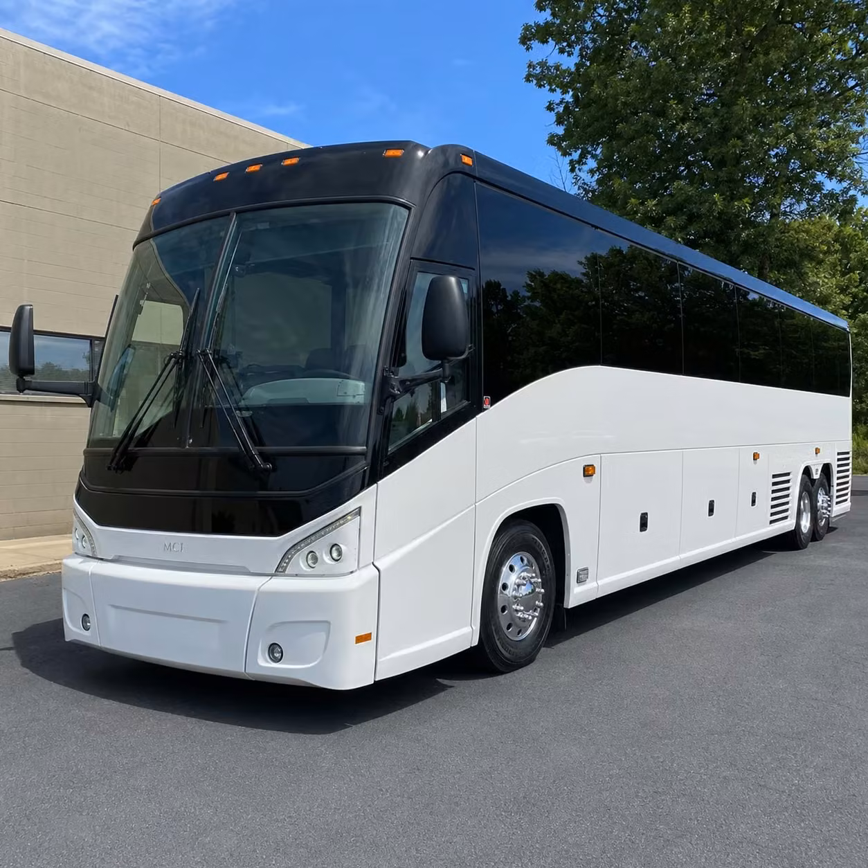 newnan school groups and student travel safe comfortable long distance bus rentals